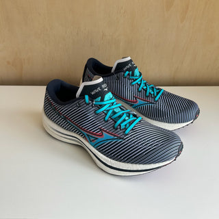 Chaussures de course sur route Wave Rebellion Mizuno