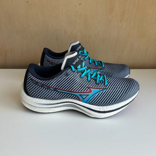 Chaussures de course sur route Wave Rebellion Mizuno