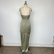 Charger l'image dans la galerie, Robe en soie Skims
