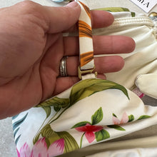 Charger l'image dans la galerie, Haut de bikini Astrid Vitamin A
