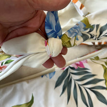 Charger l'image dans la galerie, Haut de bikini Astrid Vitamin A
