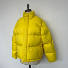 Charger l&#39;image dans la galerie, Manteau jaune Hudson North
