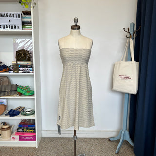 Robe beige Blank