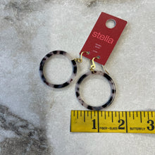 Charger l'image dans la galerie, Boucles d'oreilles #3640 Stella par Isabel Désy
