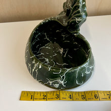 Charger l'image dans la galerie, Assiette avec cheval Céramique de Beauce #551
