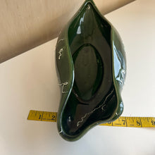 Charger l'image dans la galerie, Plat décoratif Céramique de Beauce #543
