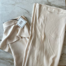 Charger l'image dans la galerie, Pantalon à volants Edward Achour Paris
