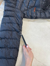 Charger l'image dans la galerie, Manteau Rab Electron Pro - Les Mal-Aimés ❤️‍🩹
