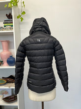 Charger l'image dans la galerie, Manteau Rab Electron Pro - Les Mal-Aimés ❤️‍🩹
