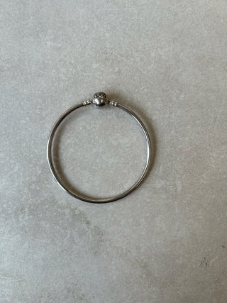 Bracelet rigide cœur argent 925 Pandora