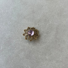 Charger l&#39;image dans la galerie, Broche pierre violette
