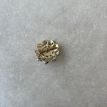 Charger l&#39;image dans la galerie, Broche pierre violette
