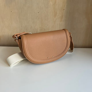 Sac à main besace demi lune Solea Galerie Lafayette