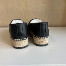 Charger l'image dans la galerie, Chaussures espadrilles Skull à détail embossé Philipp Plein
