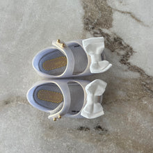 Charger l&#39;image dans la galerie, Chaussures pour bébé Melissa
