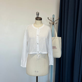 Chandail cardigan blanc Oui