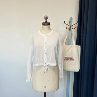 Chandail cardigan blanc Oui