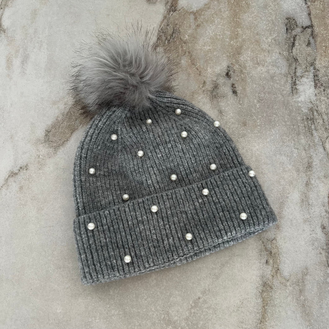 Tuque avec perles