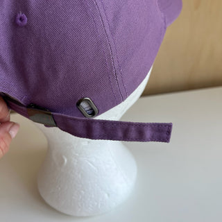 Casquette en coton mauve