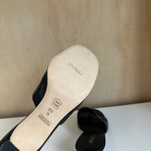 Charger l'image dans la galerie, Sandales à talon en cuir Vaneli
