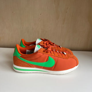 Chaussures Cortez orange coutil Nike