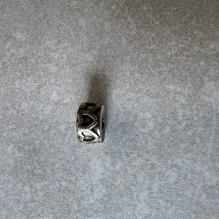 Breloques bande de coeurs Pandora (2)