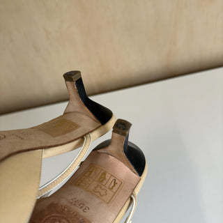Chaussures Kitten Heels mule Chanel