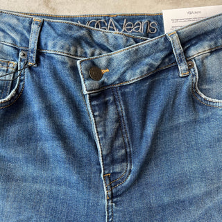 Pantalon jeans Chloe Brunnera Yoga Jeans