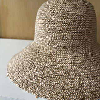 Chapeau en papier Magid Hats