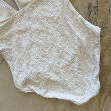 Charger l&#39;image dans la galerie, Maillot de bain une pièce Sea Level Swim blanc *Nouvelles tailles*
