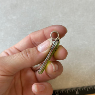 Pendentif en verre vert
