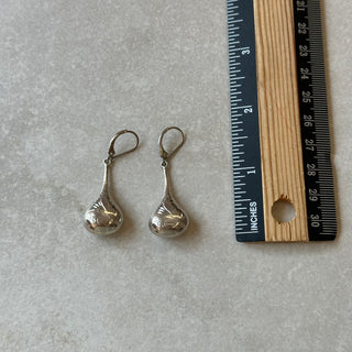 Boucles d'oreilles gouttes gravées