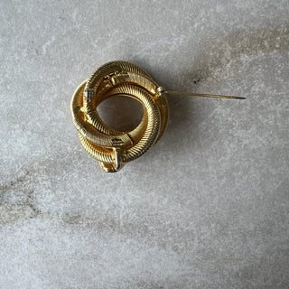 Broche torsadée vintage