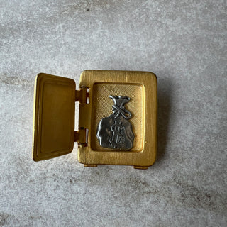 Broche coffre-fort JJ