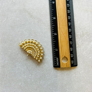 Broche éventail
