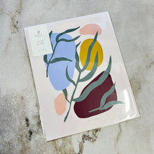 Charger l&#39;image dans la galerie, Affiche Baltic Club fleurs et motifs
