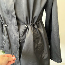 Charger l'image dans la galerie, Manteau de pluie parka jacket Theory
