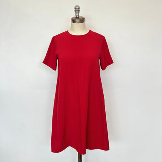 Robe rouge Everlane