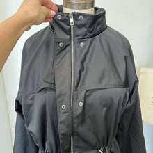 Charger l'image dans la galerie, Manteau de pluie parka jacket Theory
