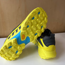 Charger l&#39;image dans la galerie, Chaussures Merrell
