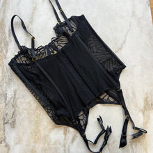 Charger l'image dans la galerie, Soutien-gorge corset Guêpière L’Indomptable Aubade
