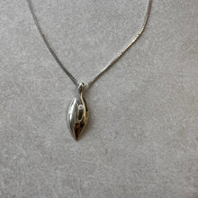 Charger l&#39;image dans la galerie, Collier feuille
