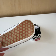 Charger l'image dans la galerie, Chaussures pour bébé Vans
