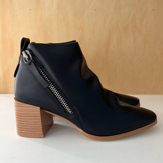 Bottes noires Los Cabos
