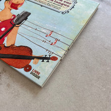 Charger l&#39;image dans la galerie, Livre Chansons de La Bolduc J&#39;ai un bouton sur le bout de la langue + CD
