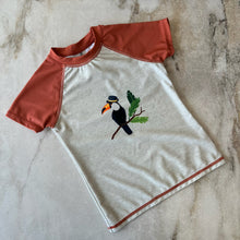 Charger l'image dans la galerie, Chandail maillot Deux par Deux 3/4 ans
