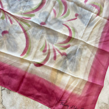 Charger l&#39;image dans la galerie, Foulard Rémoy d&#39;Urville
