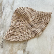Charger l&#39;image dans la galerie, Chapeau Liz Claiborne
