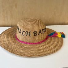 Charger l&#39;image dans la galerie, Chapeau Betsey Johnson Beach Babe
