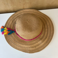 Charger l&#39;image dans la galerie, Chapeau Betsey Johnson Beach Babe
